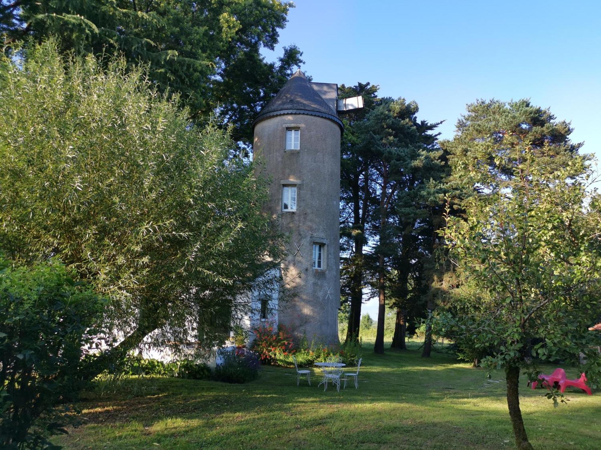 Le Moulin De La Retardiere Orvault Exterior photo